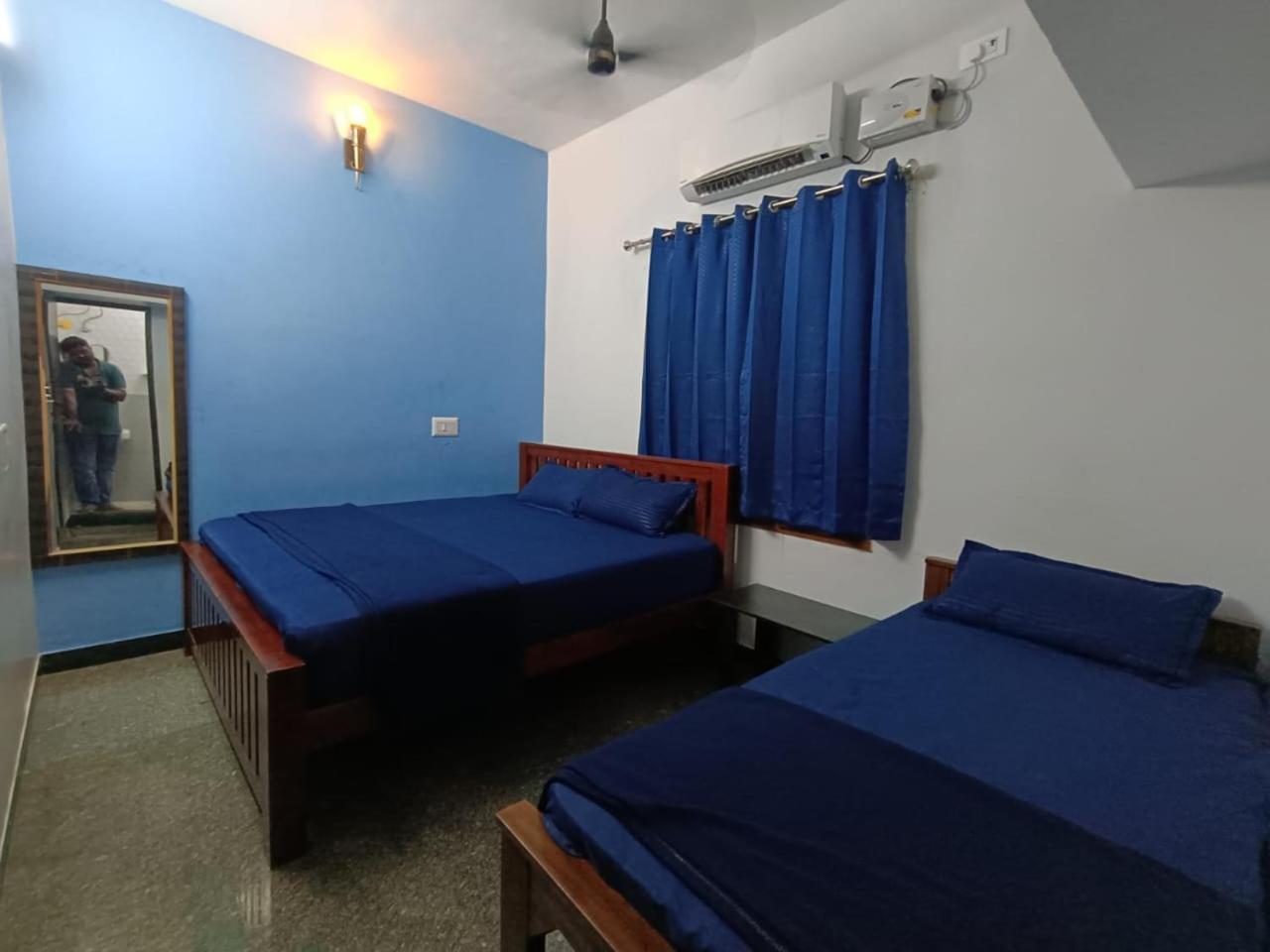 Omkara - The Fives Guest House Tiruvannāmalai Екстериор снимка